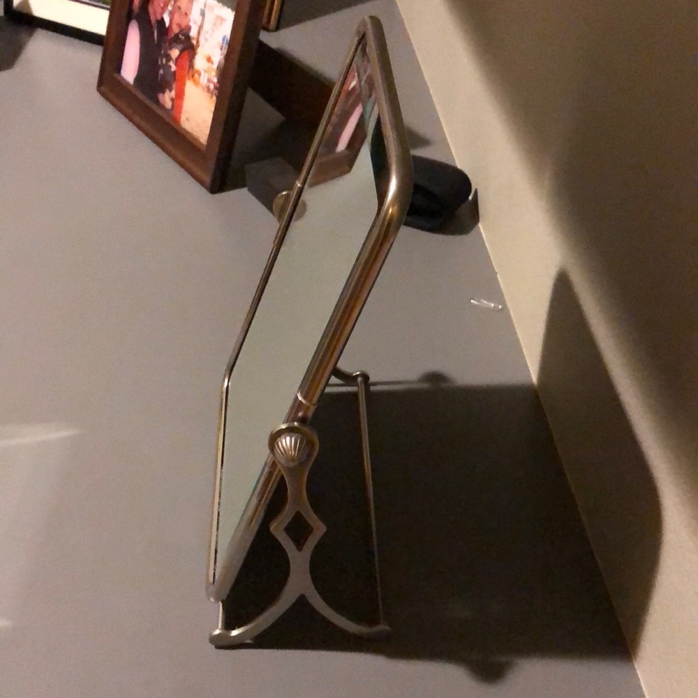 Mirror - Picture 3 of 3